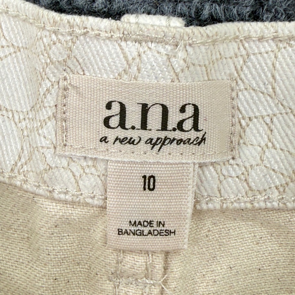 a.n.a Pants Size 10 31L Cream Croc Print High Rise Wide Leg NWT Women's - Picture 4 of 11